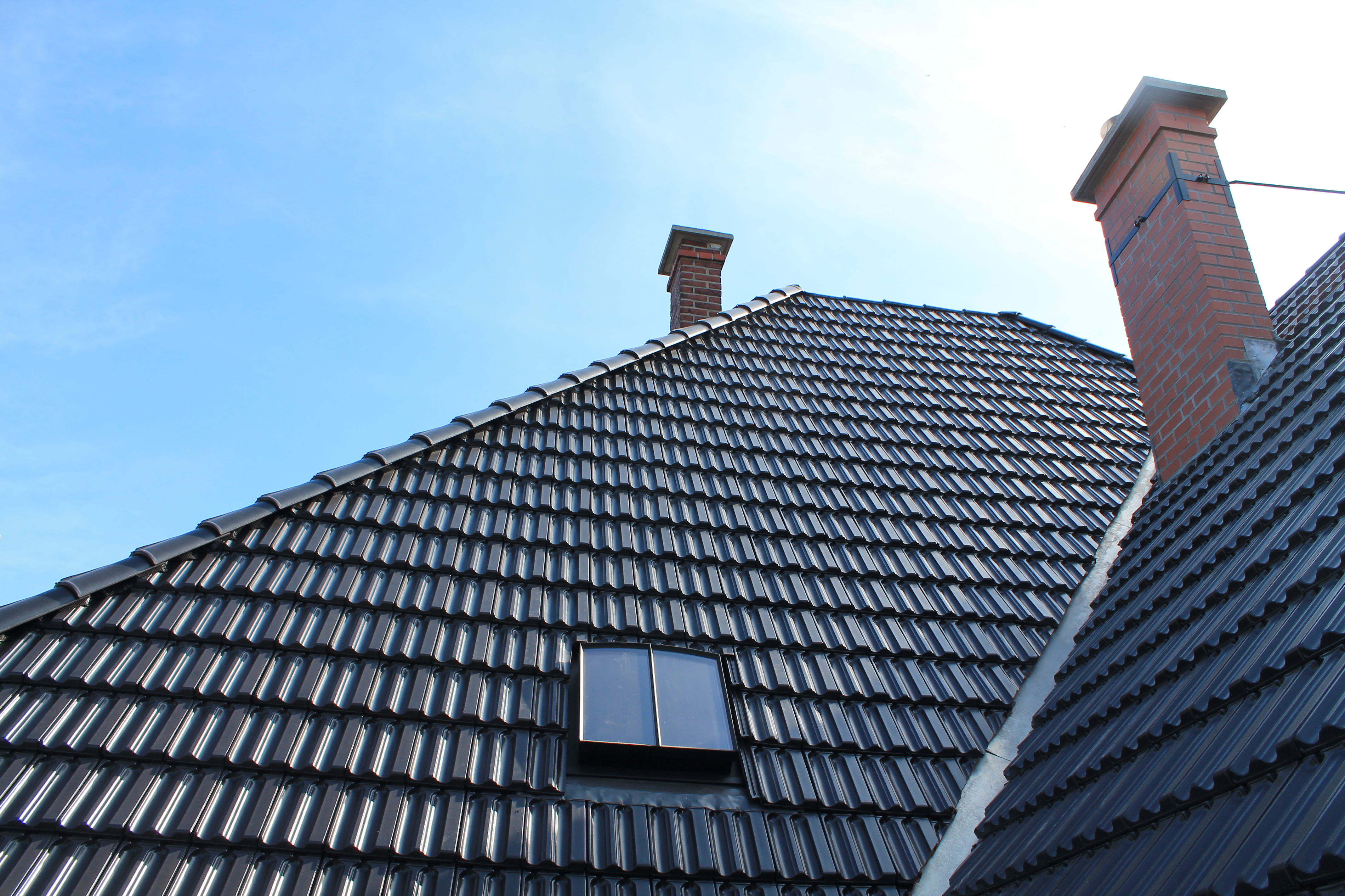 510.0001.70 Dachfenster DRK 40 x 60 cm (Fensterteil) Oben Rundbogen Vertikale Einteilung Eisen pulverbeschichtet