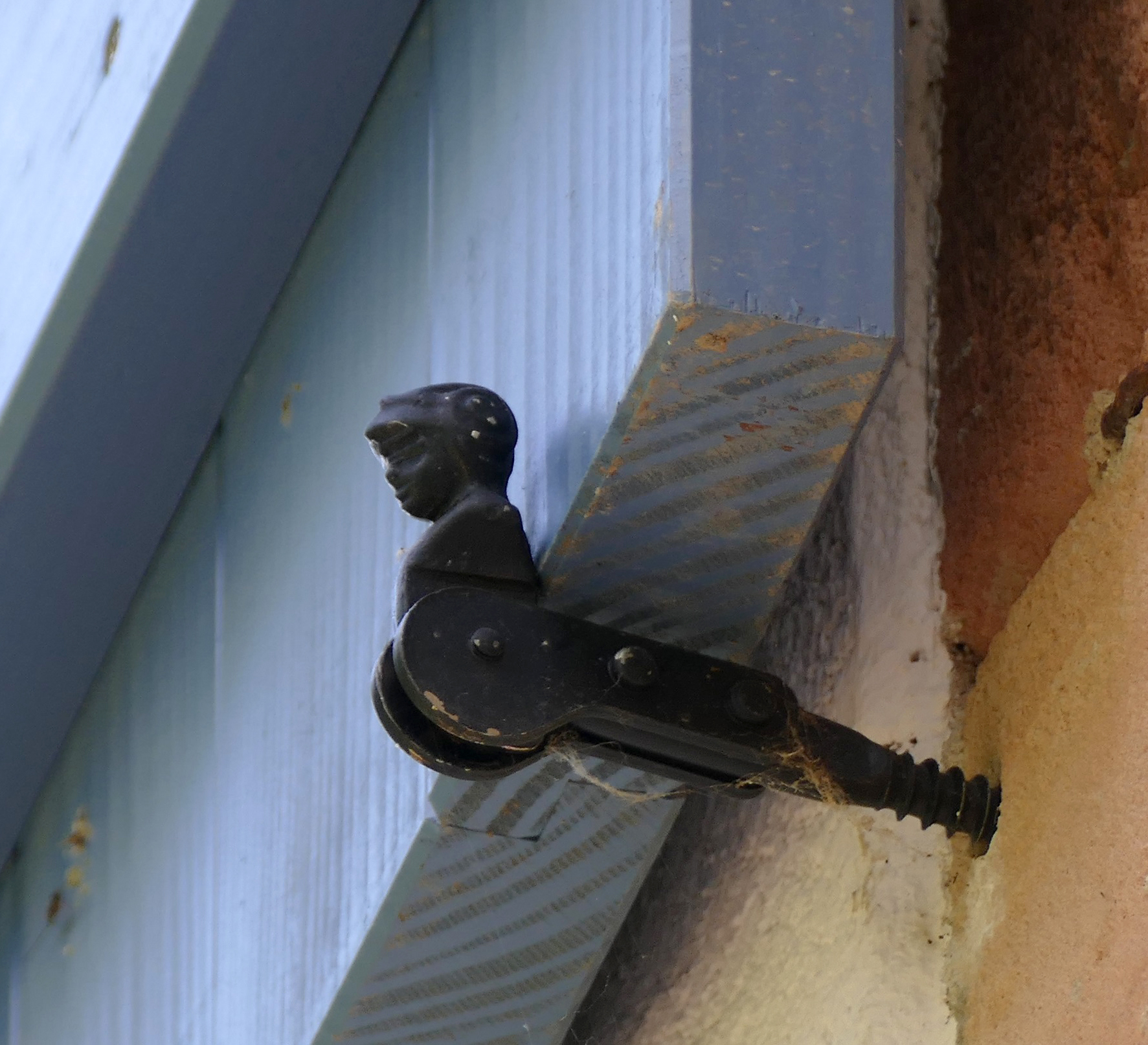 Fensterladenhalter-2